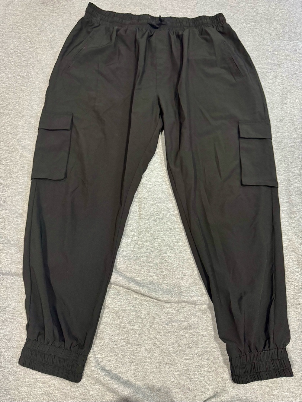 Roolee Women’s XL Black Cargo Jogger Pants - Elastic Ankle Comfort- Athletic